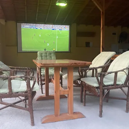 Sirius بيت ضيافة سينيموريتس