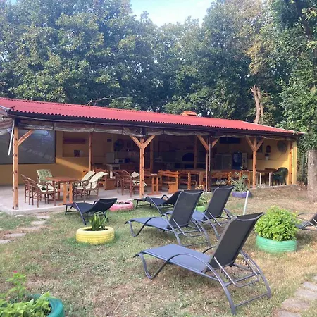 Sirius Guest house Sinemoretz