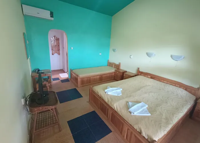 Sirius Guest house Sinemoretz